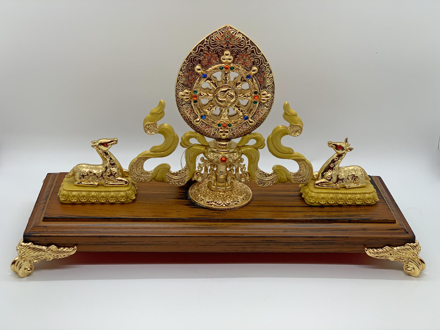16349 - Dharma Wheel with Pair Of Deer