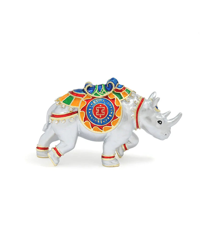 Active Rhinoceros & Elephant (7622)