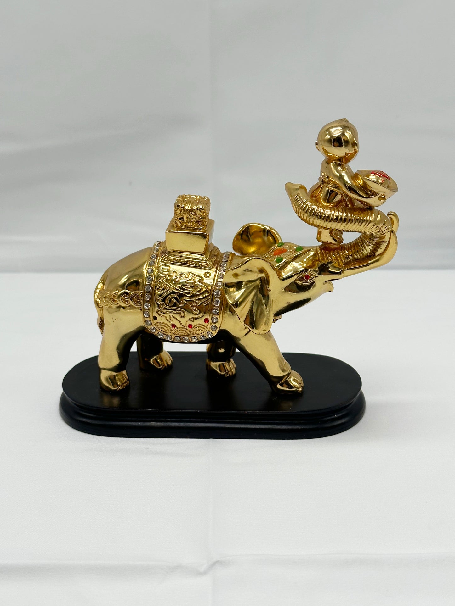 11839 - Elephant Bringing Child and Wealth