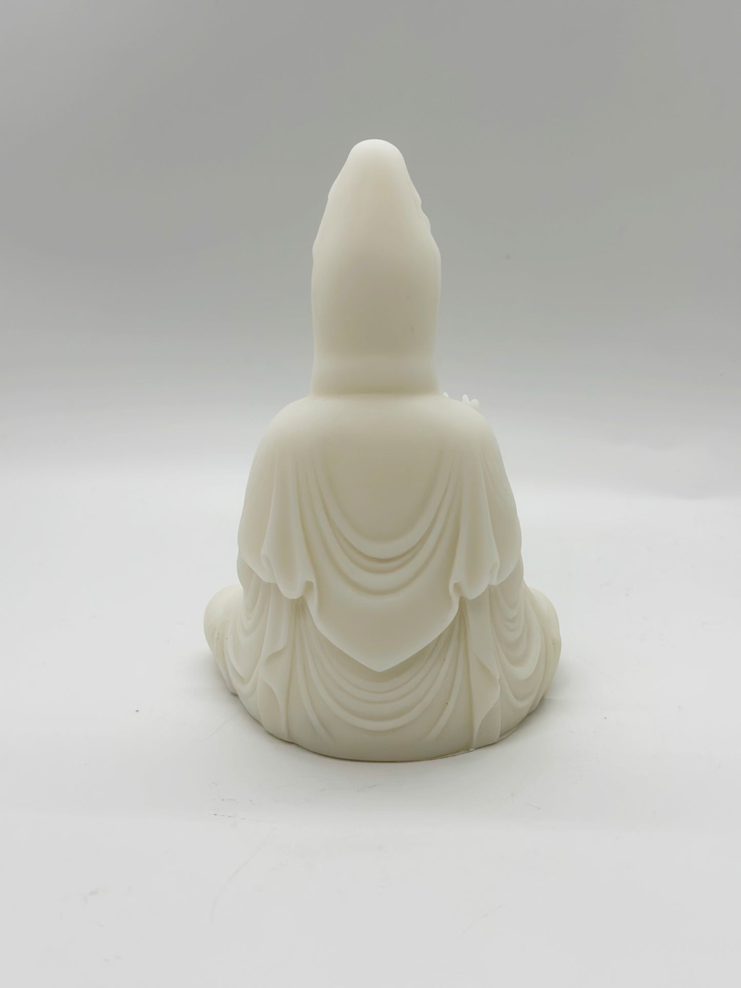 15810 - Kuan Yin Sitting - 5 Inches Height