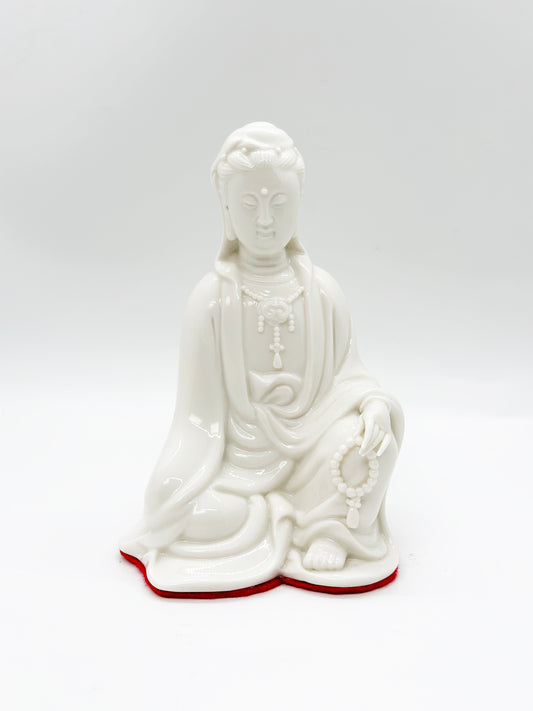 15821 - Kuan Yin - 5 Inches Height