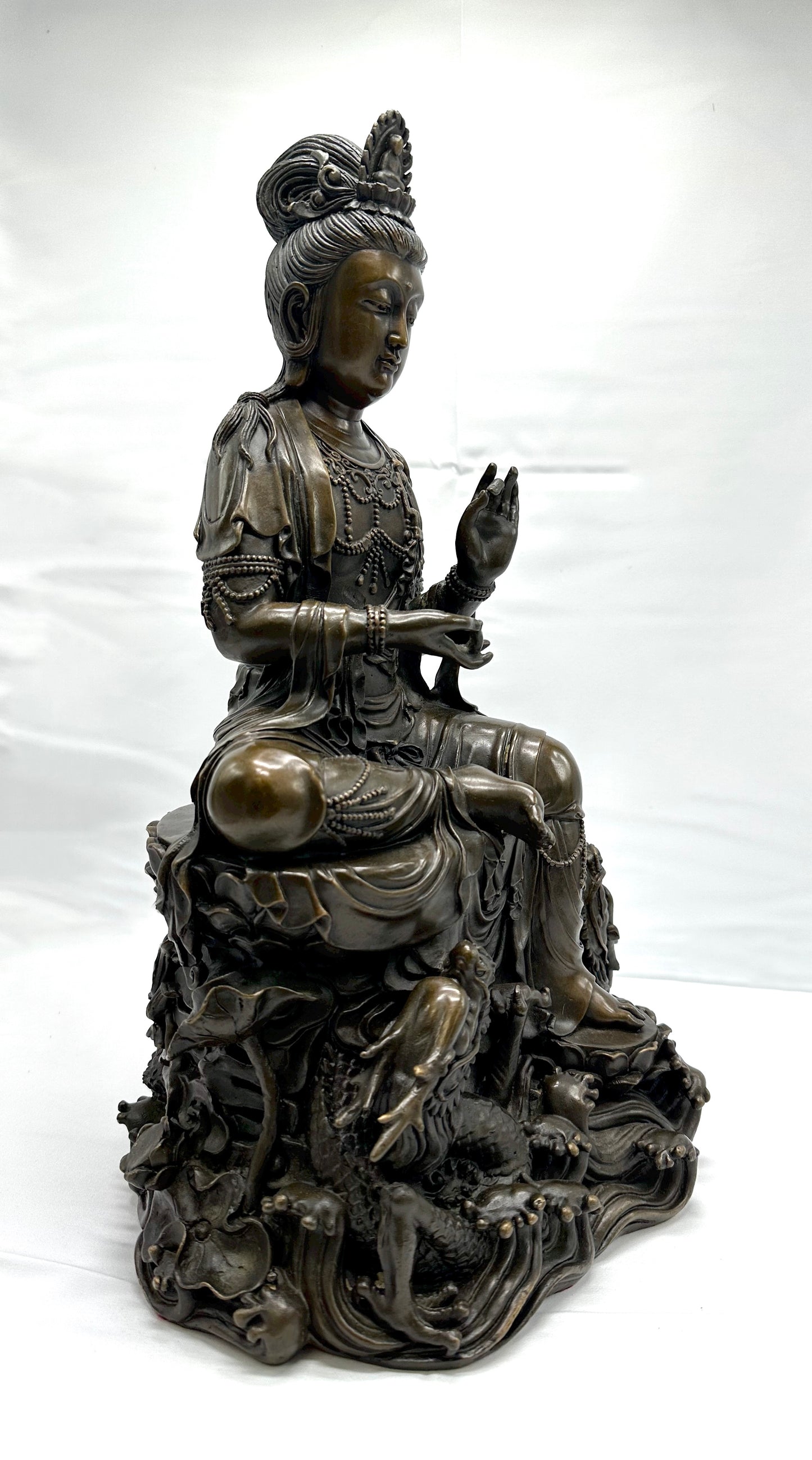 16341 - Kuan Yin Sitting On Two Dragons