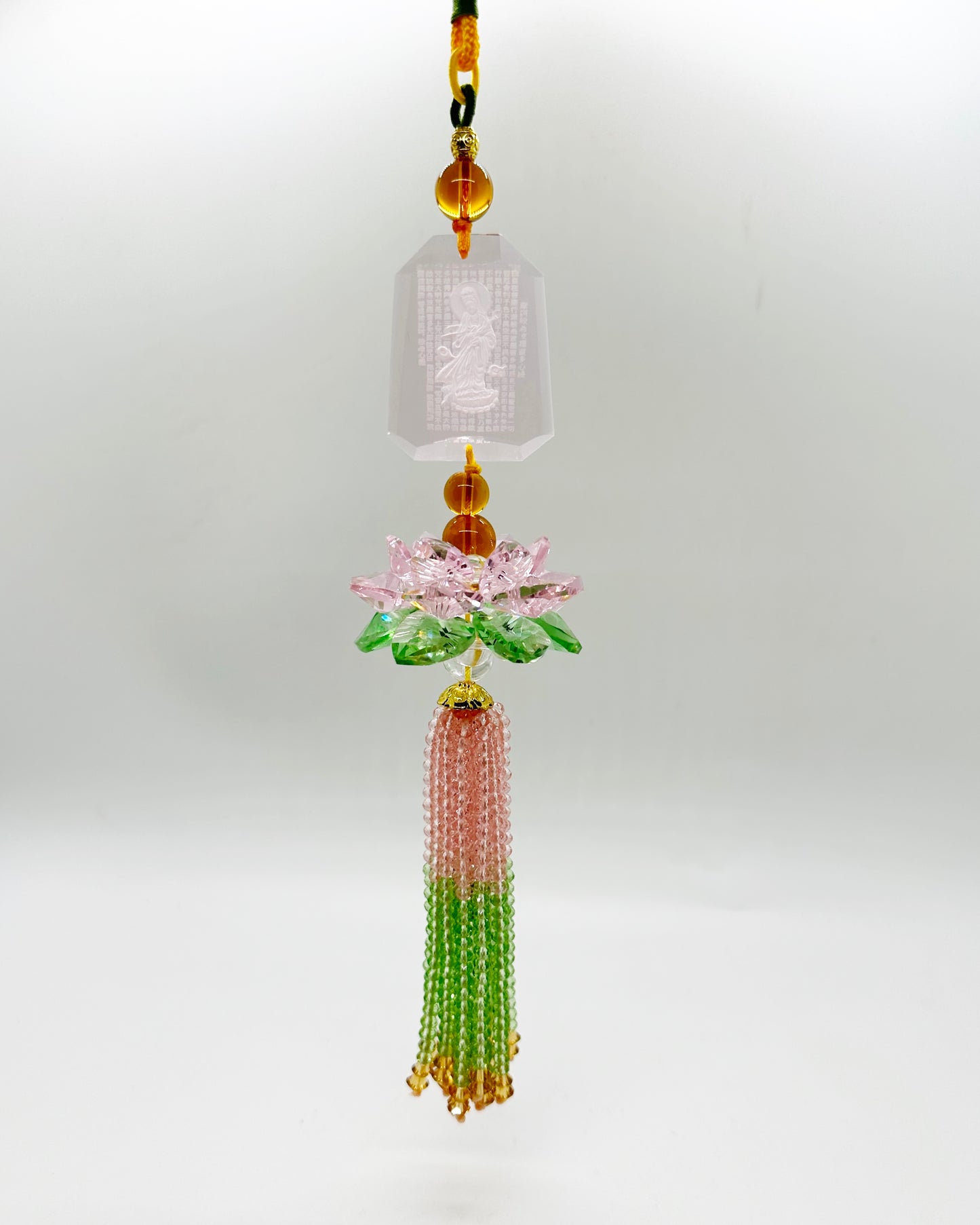 6667 - Crystal Kuan Yin With Lotus Hanging