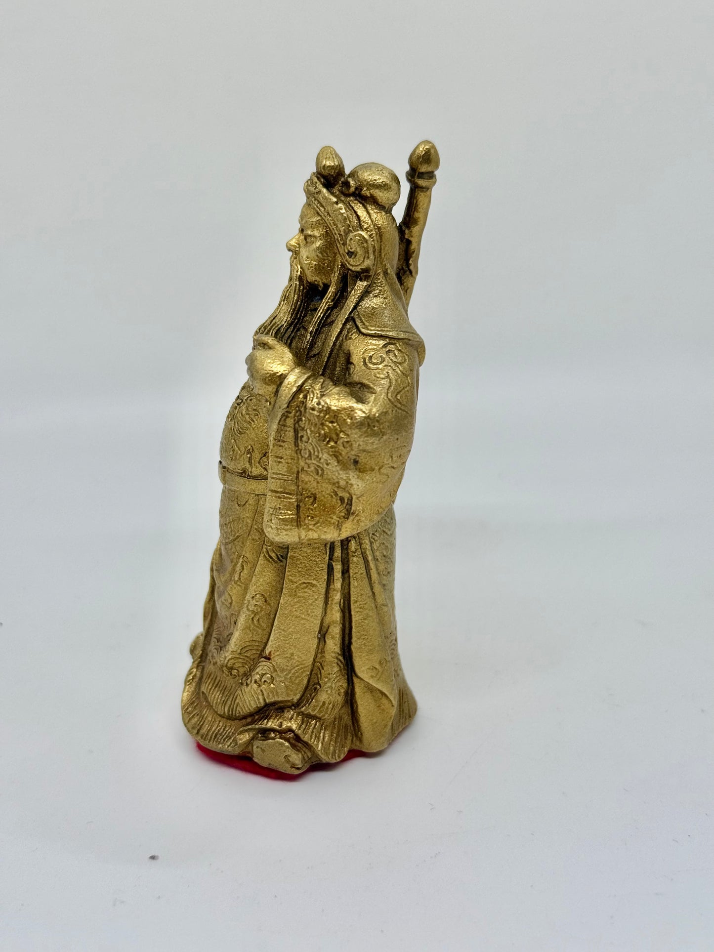 Standing Kwan Kung Holding Sword (8739)