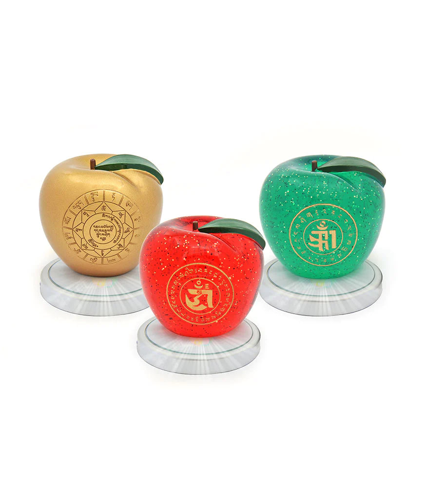 6390 - Trinity of Apples