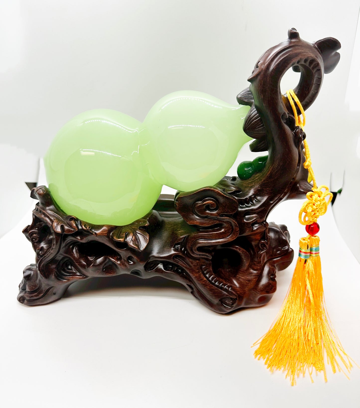 6606 - Green Color Wu Lou