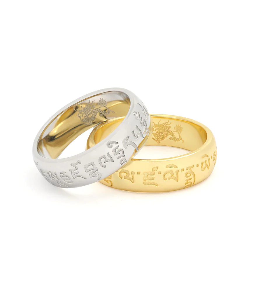 White Dzambala’s Wealth Ring (Size 6.5)