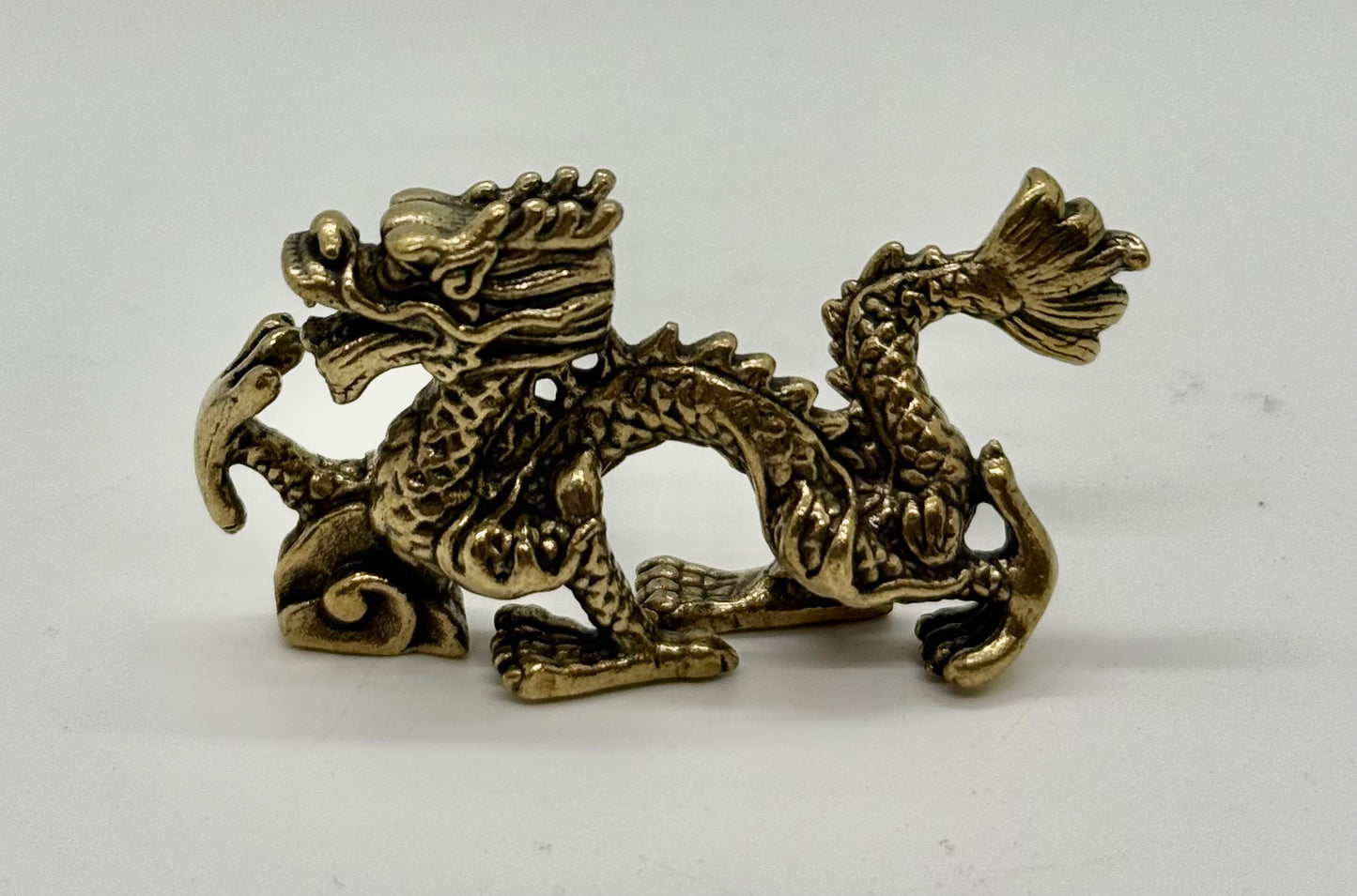 Mini Dragon - 2 1/4 Inches Length (8818)