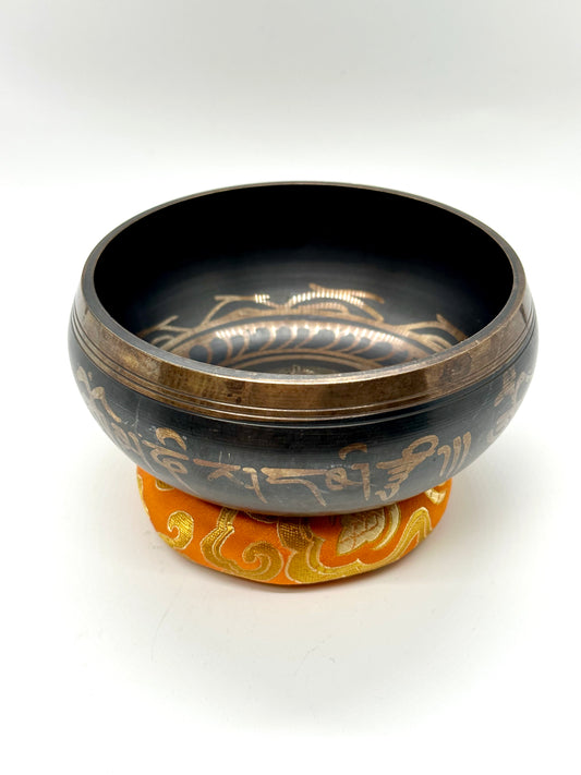 6688 - Singing Bowl with Om Mani Padme Hum Matra - 5 Inches