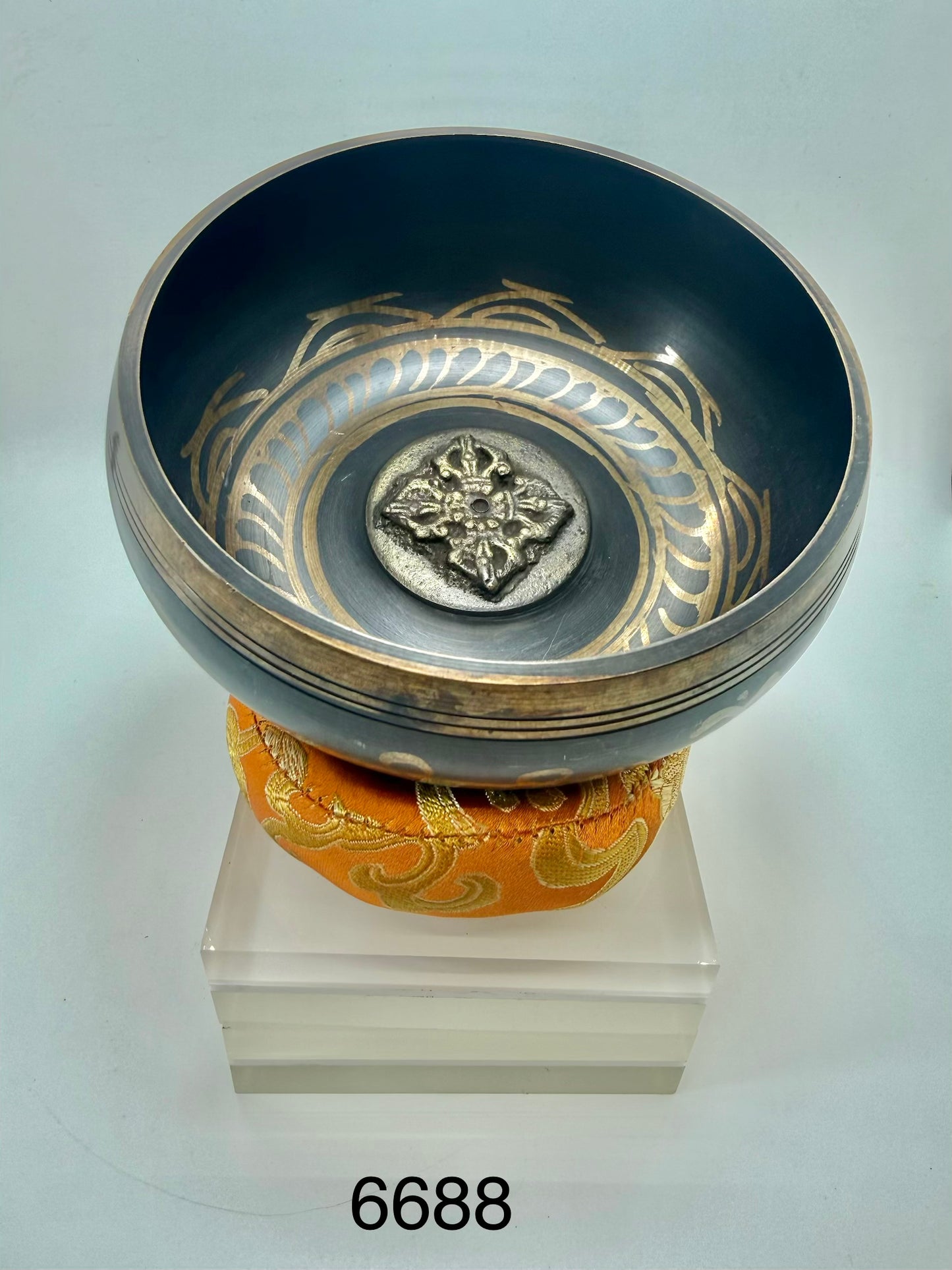 6688 - Singing Bowl with Om Mani Padme Hum Matra - 5 Inches