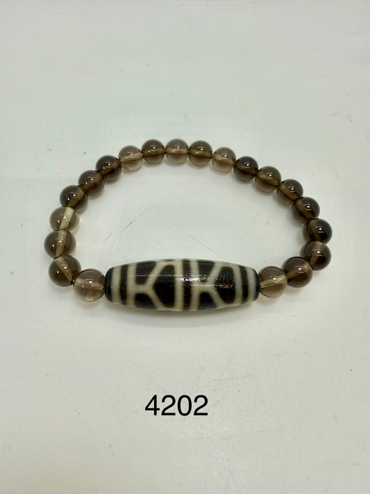 4202 - Tortoise Shell Dzi Bead With 8mm Smooth Smoky Quartz